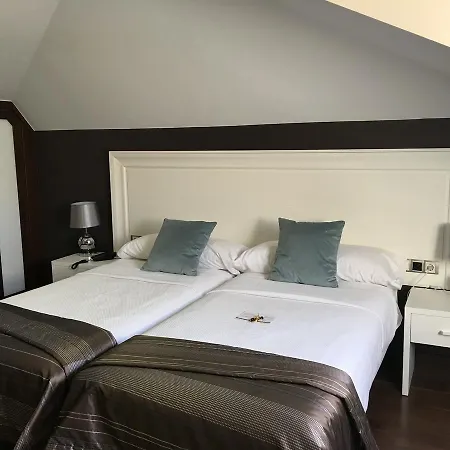 Calzada 2* Arcos (Ourense)