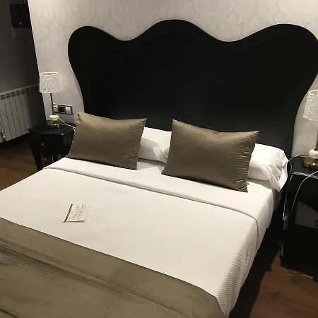 Calzada Hotel