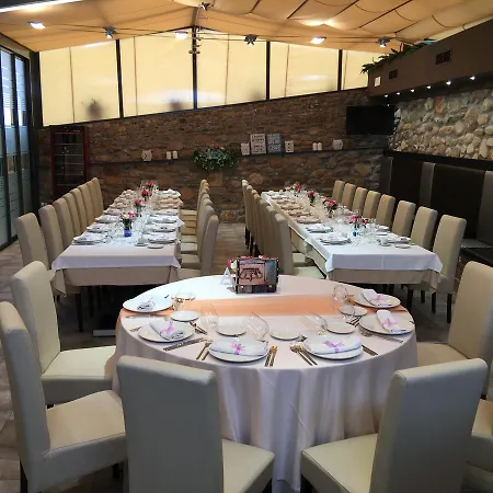 Hotel Calzada 2*
