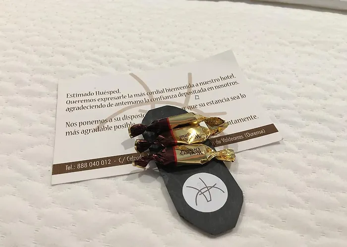 מלון Calzada Arcos (Ourense)